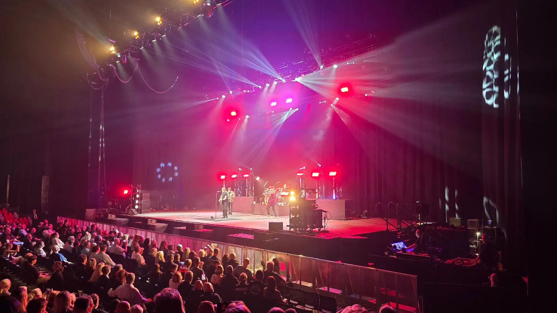 George Thorogood and the Destroyers on stage in Sydney, May 2025